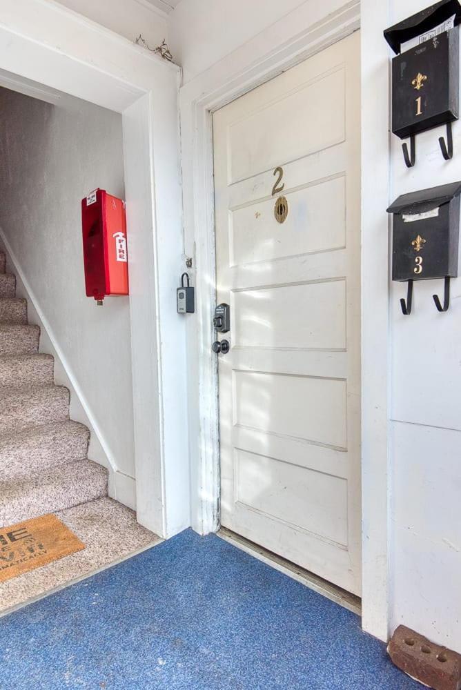 #stayinmydistrict Heritage House Apartment *